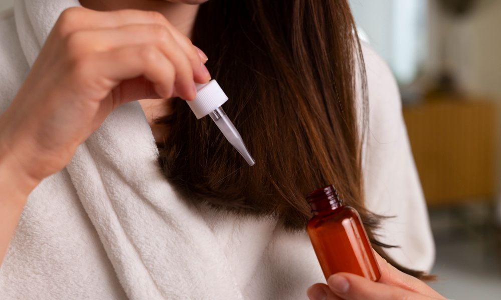 How Long Keep Castor Oil in Hair?