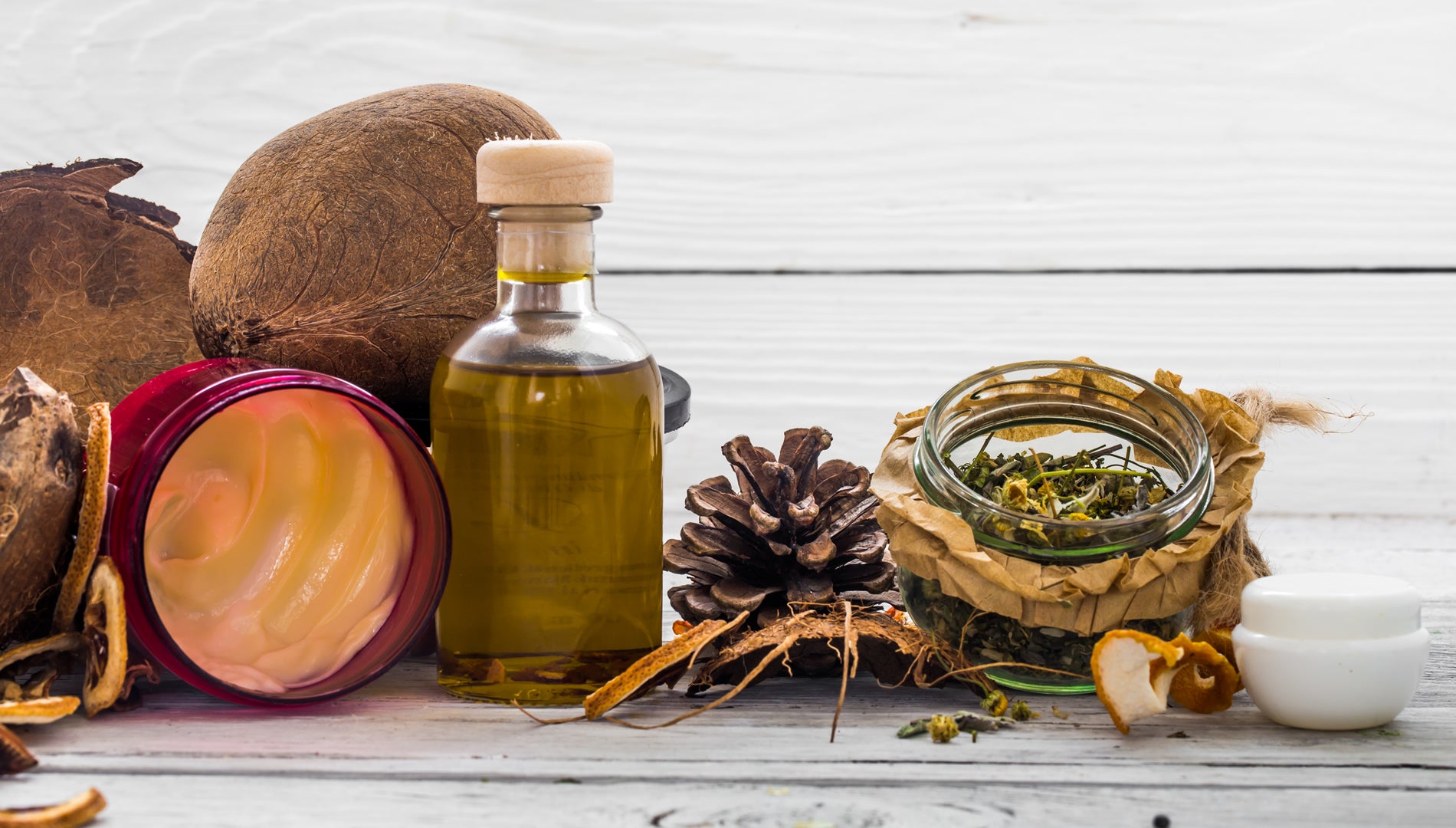 Natural remedies with Ingredients for hair loss