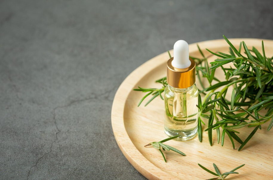 The Science Behind Rosemary Oil: How It Works for Hair and Skin